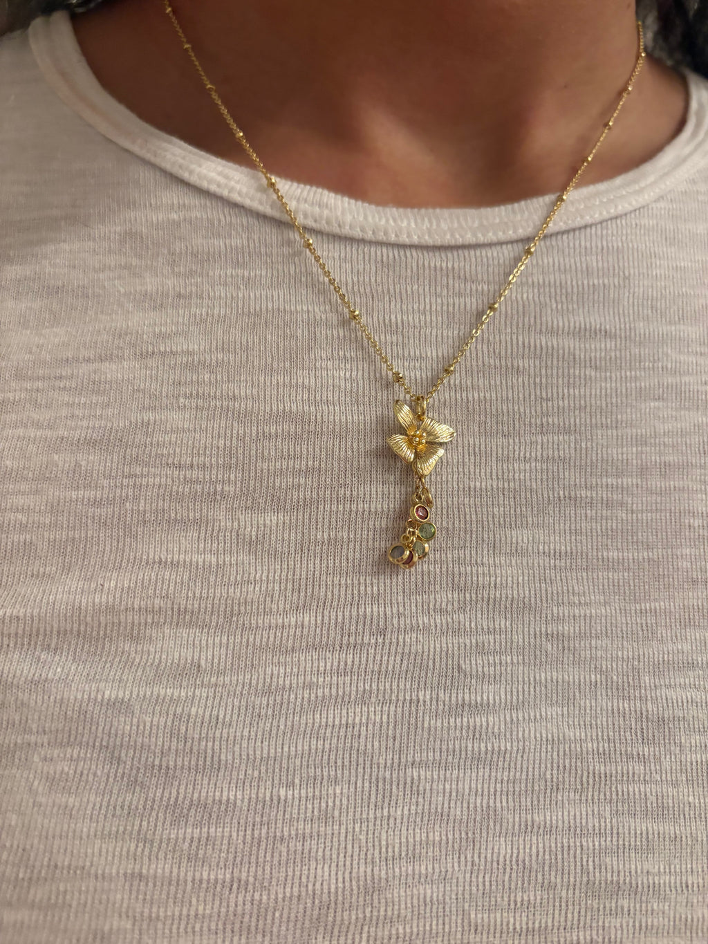 Kat Necklace