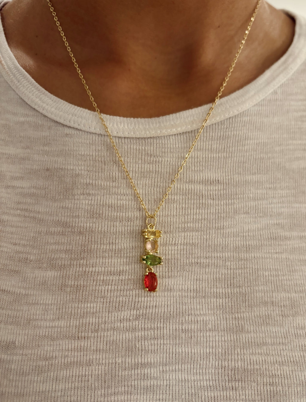 Cally Necklace